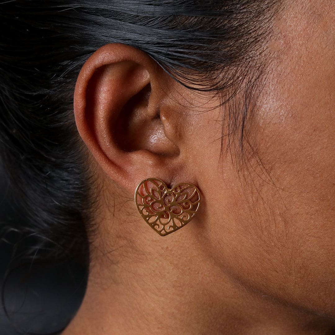 EARRING