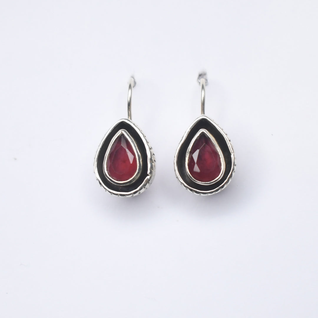 Drop Shape Ruby Hooks