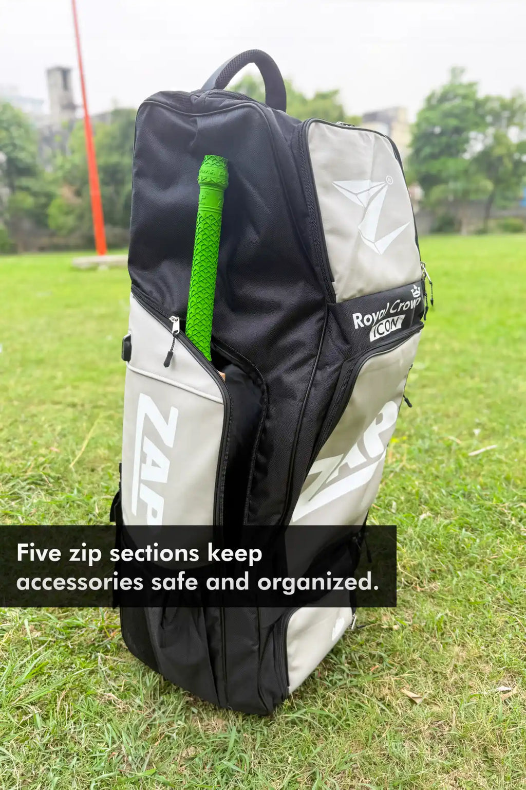ZAP Royal Crown Icon Wheelie Kit Bag